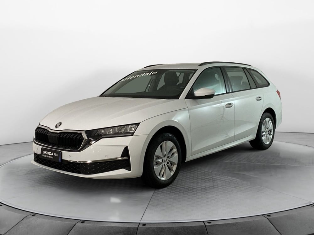 Skoda Octavia Station Wagon nuova a Varese