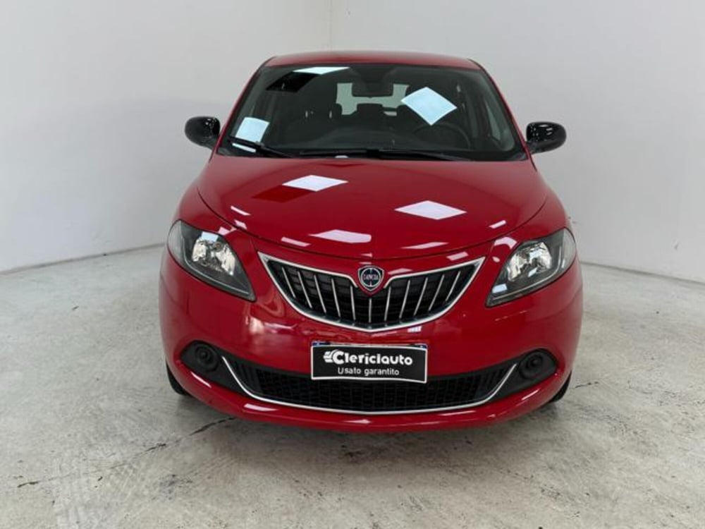 Lancia Ypsilon usata a Como (6)