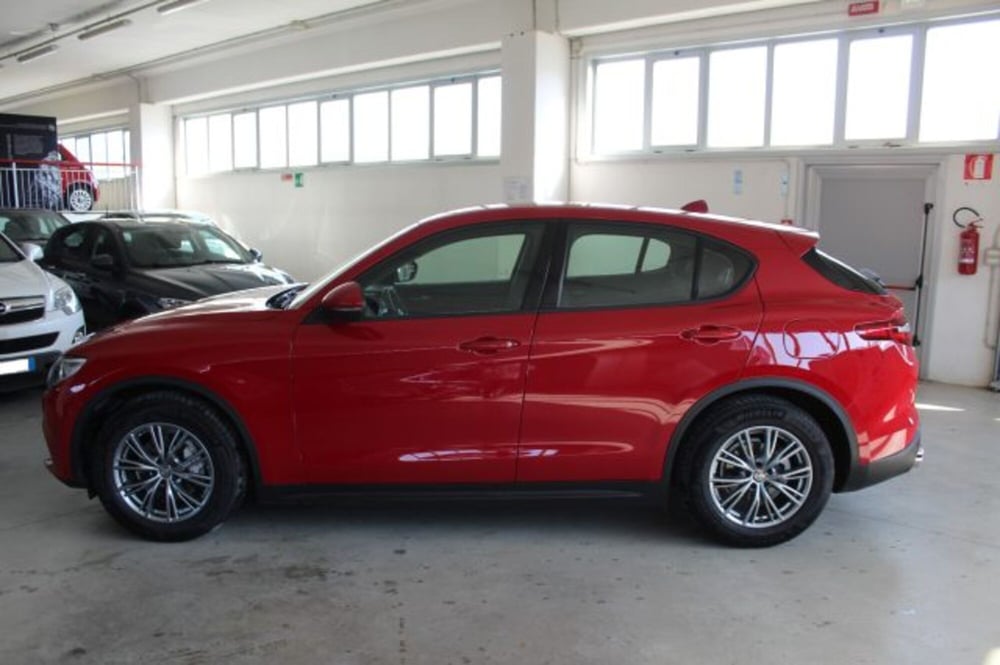 Alfa Romeo Stelvio usata a Terni (3)