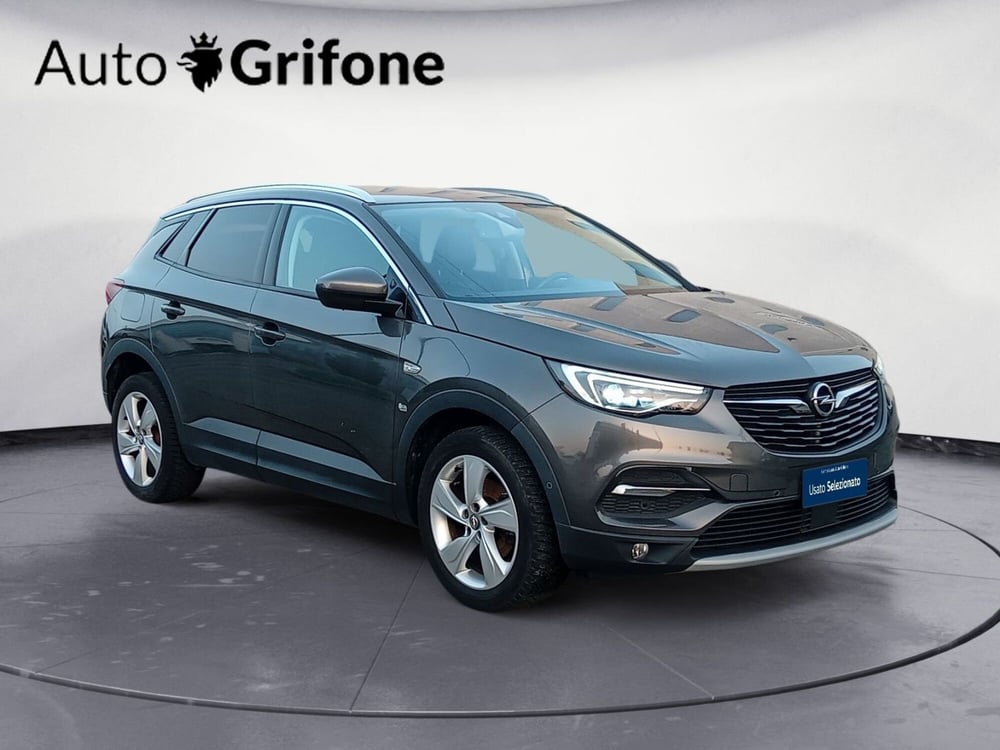 Opel Grandland X usata a Modena (7)