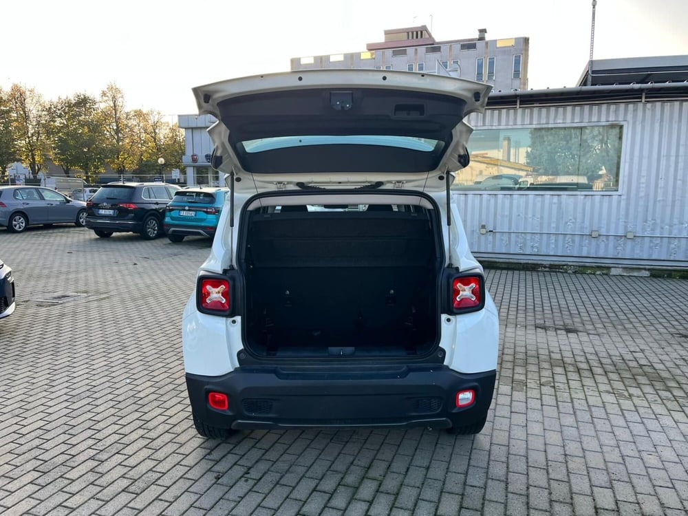 Jeep Renegade usata a Milano (9)