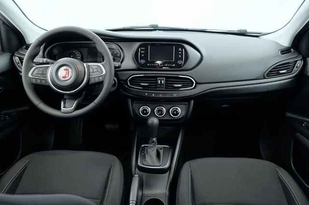 Fiat Tipo Station Wagon nuova a Mantova (5)