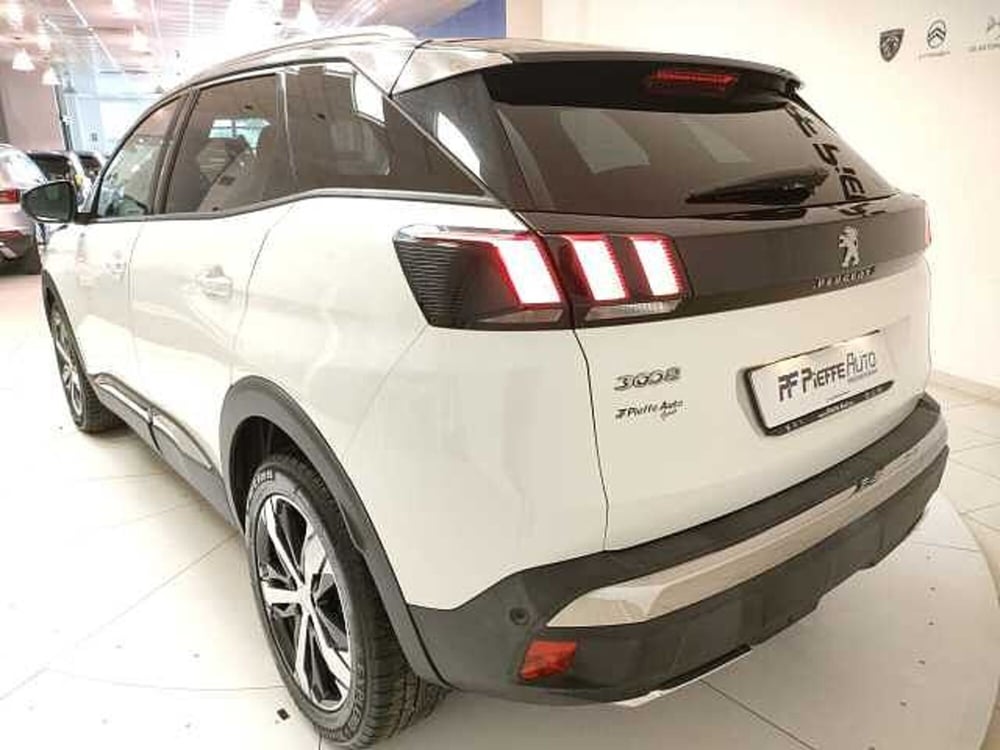 Peugeot 3008 usata a Teramo (9)