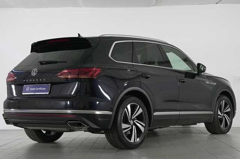 Volkswagen Touareg usata a Como (4)