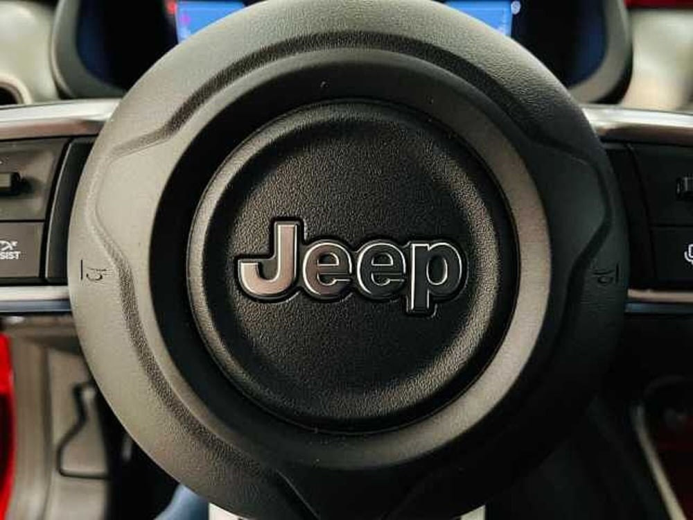 Jeep Avenger nuova a Milano (10)