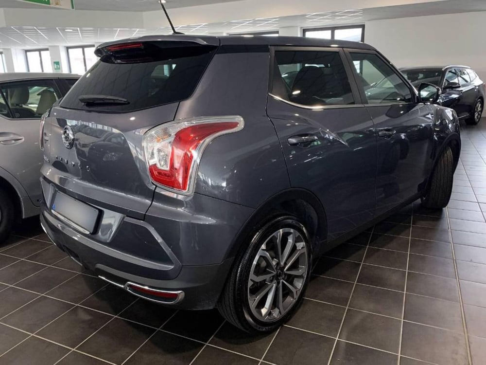 Ssangyong Tivoli usata a Torino (3)