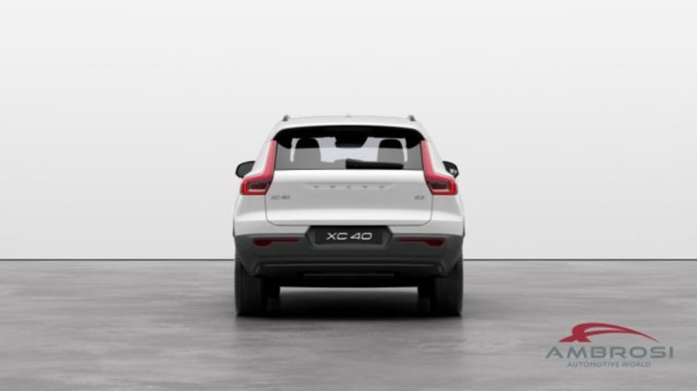 Volvo XC40 nuova a Perugia (6)