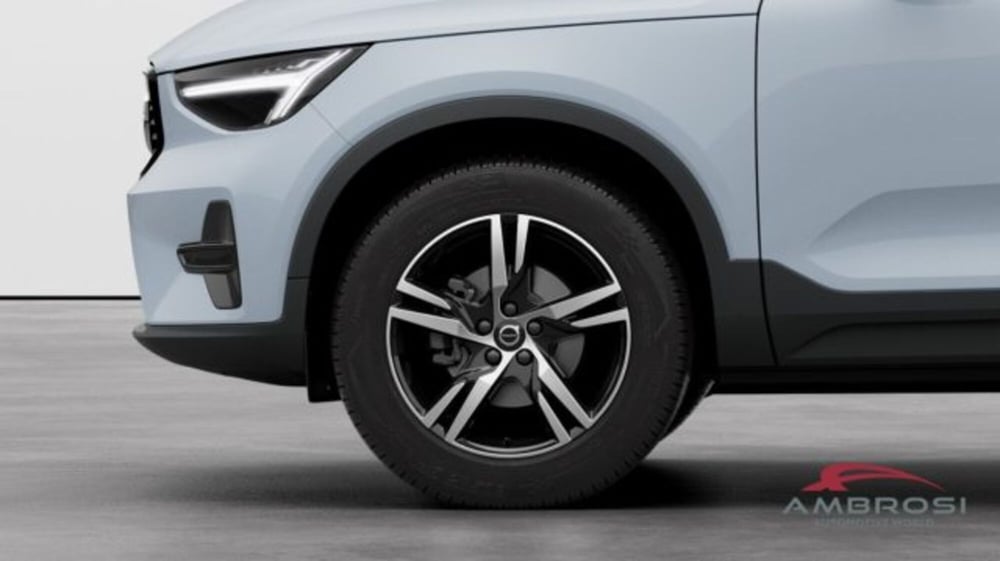 Volvo XC40 nuova a Perugia (7)