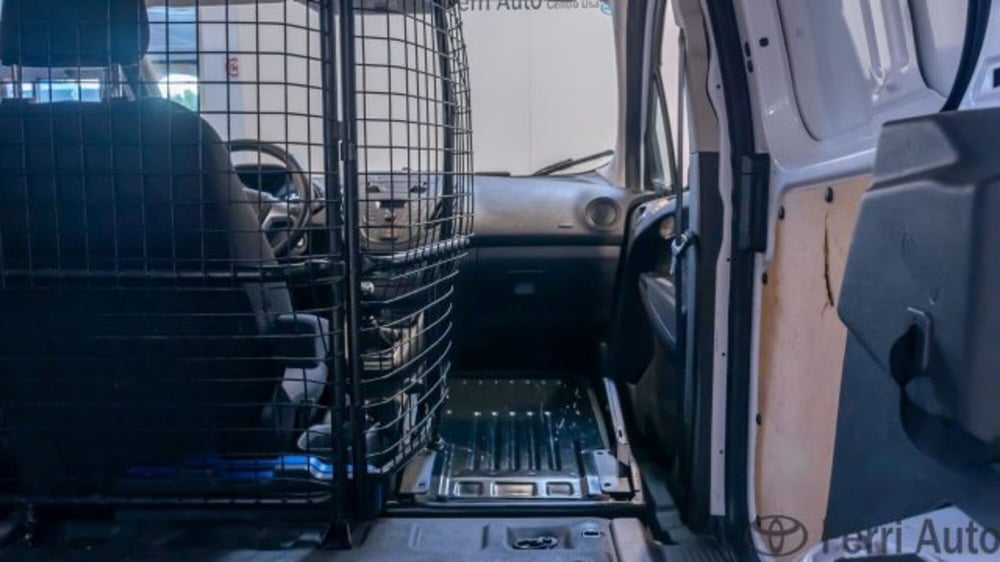 Ford Transit Courier usata a Padova (6)