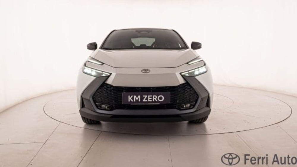 Toyota Toyota C-HR nuova a Padova (4)