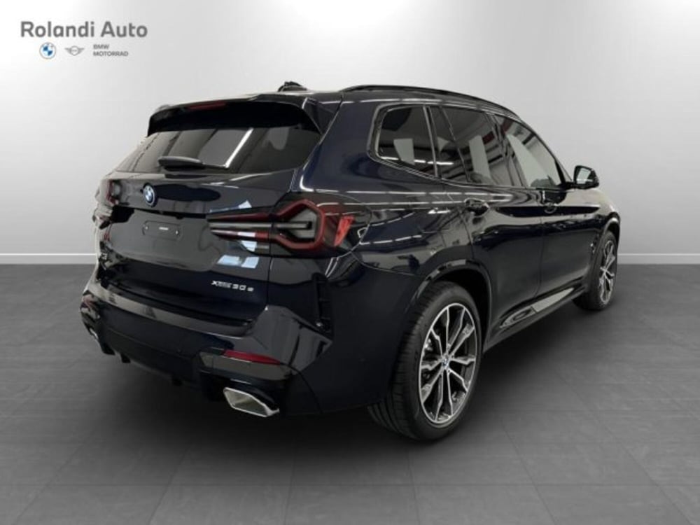 BMW X3 nuova a Alessandria (9)