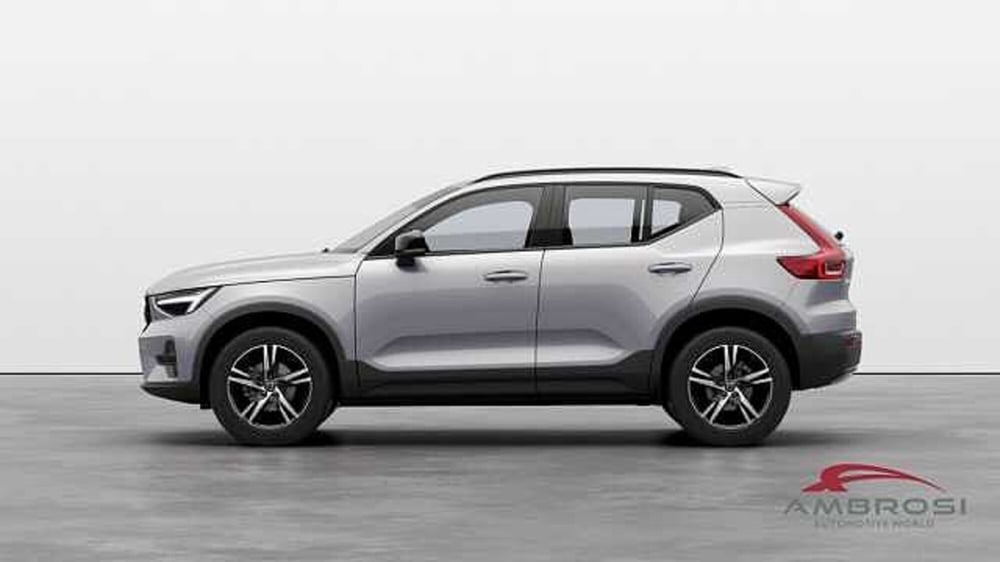 Volvo XC40 nuova a Perugia (2)