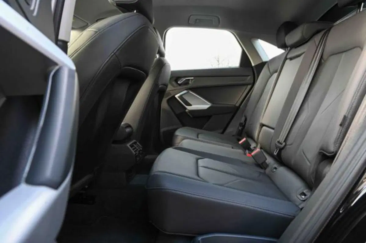 Audi Q3 Sportback usata a Torino (11)