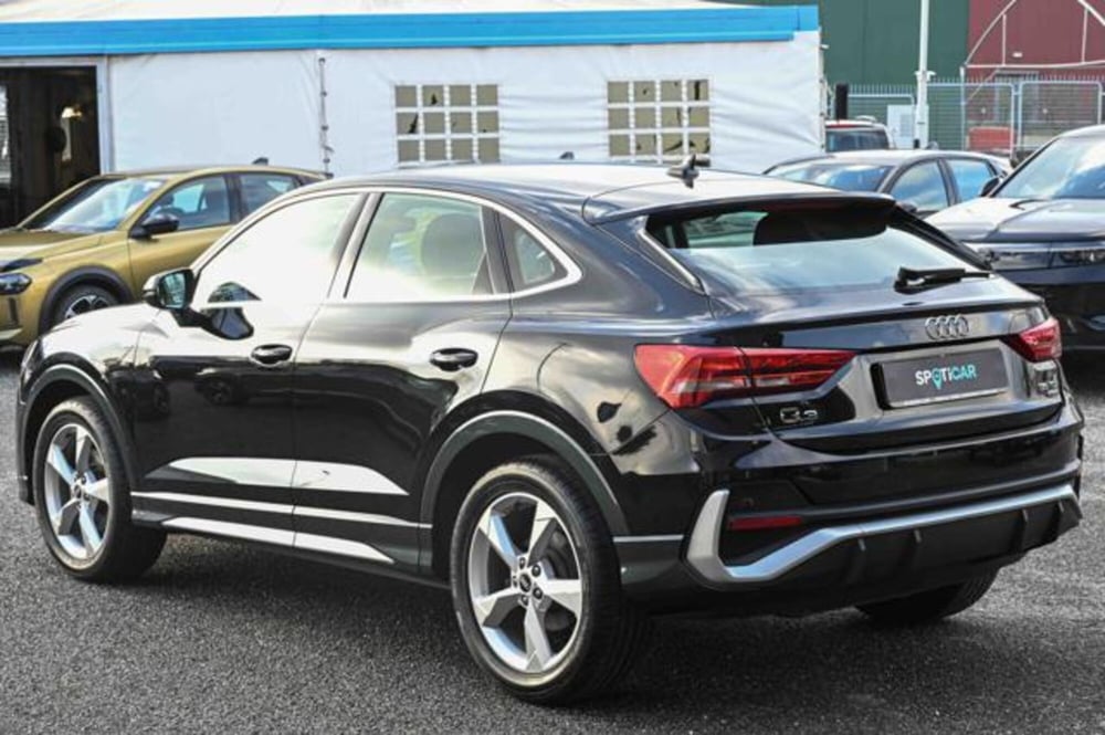 Audi Q3 Sportback usata a Torino (8)