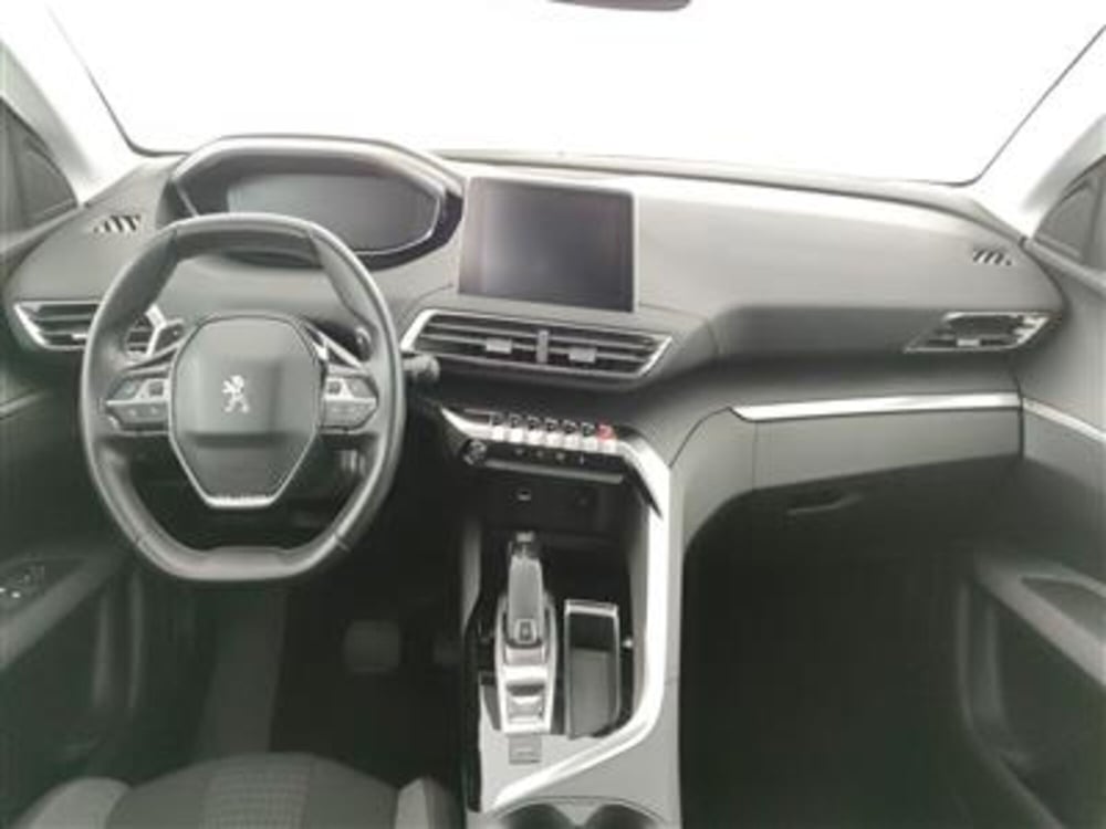 Peugeot 3008 usata a Bari (14)