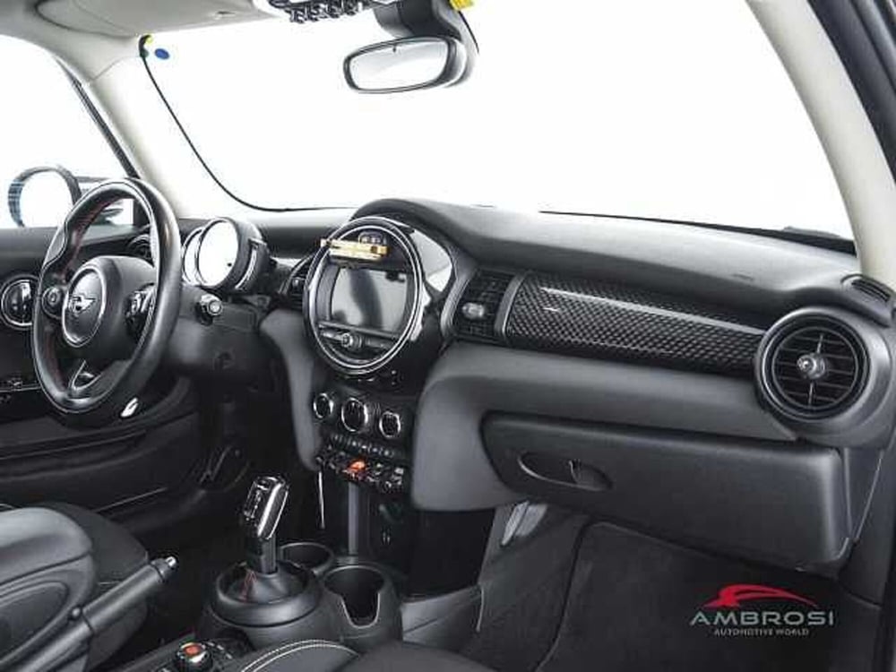 MINI Mini usata a Viterbo (12)