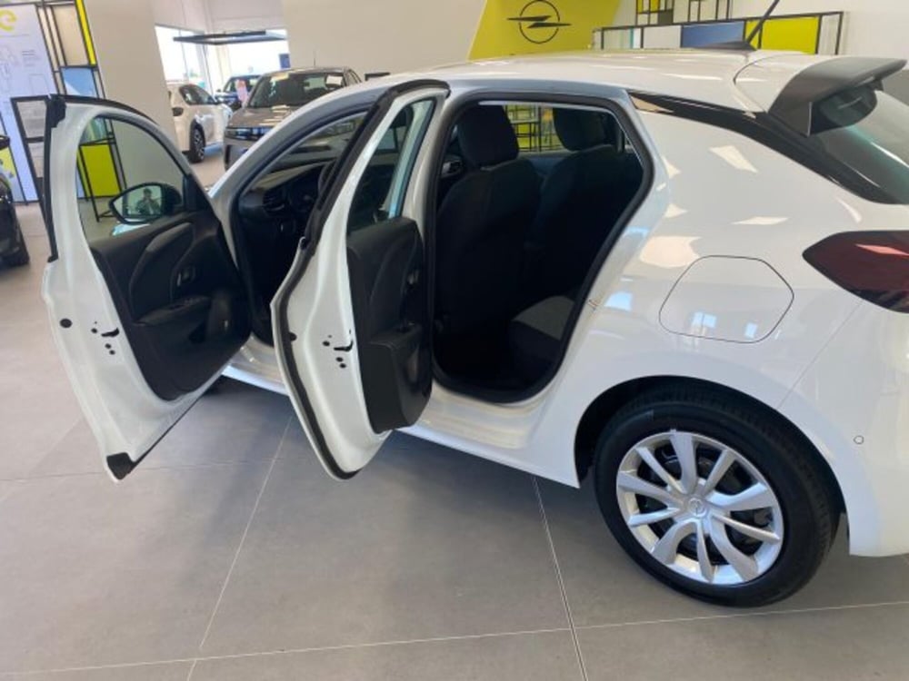 Opel Corsa nuova a Torino (12)