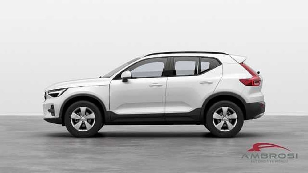 Volvo XC40 nuova a Perugia (2)