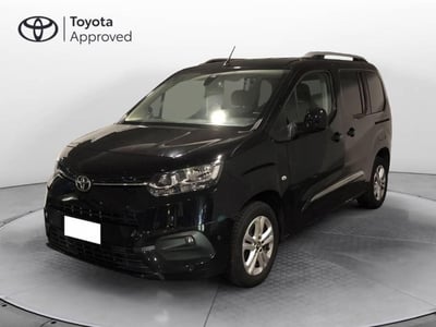 Toyota Proace City Verso City Verso 1.5D 100cv S&amp;S mt6 L1 D Executive del 2020 usata a Torino