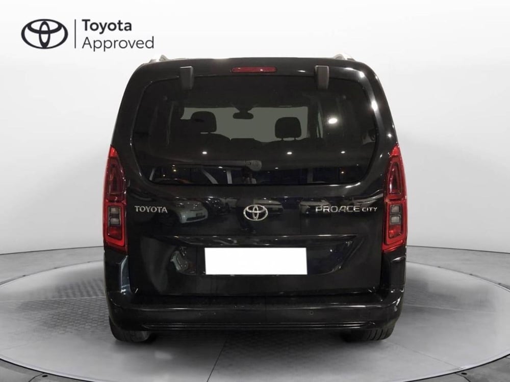 Toyota Proace City Verso usata a Torino (5)