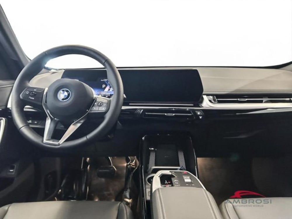BMW iX1 nuova a Perugia (15)
