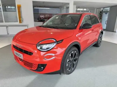 Fiat 600e 54kWh La Prima nuova a Montagna in Valtellina