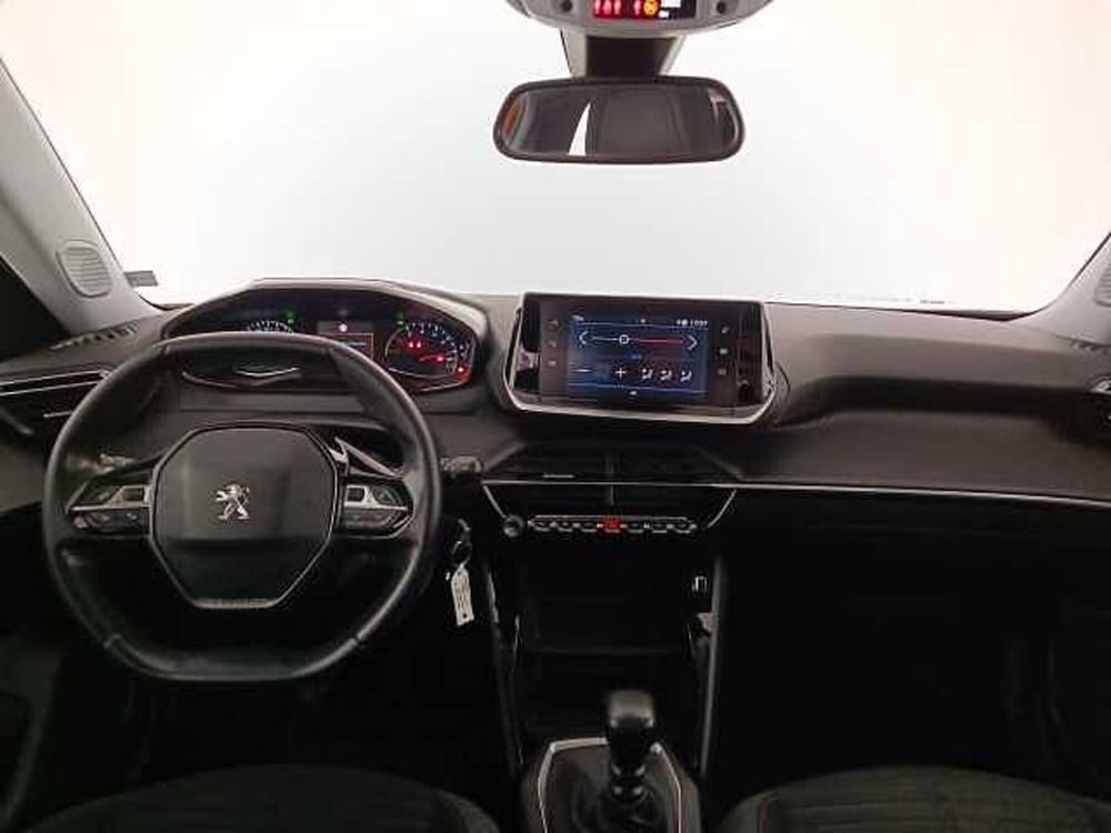 Peugeot 2008 usata a Venezia (10)