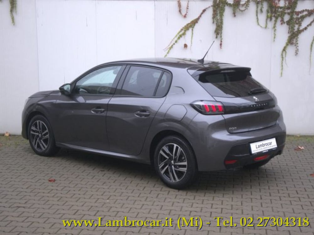 Peugeot 208 usata a Milano (15)