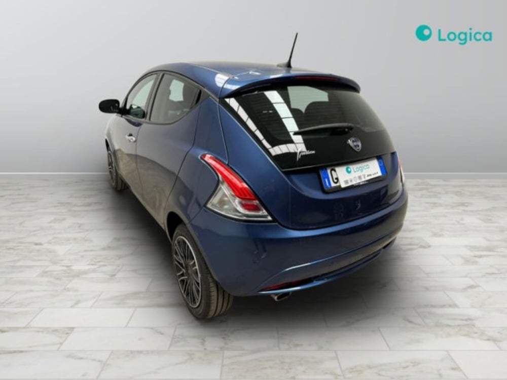 Lancia Ypsilon usata a Biella (4)