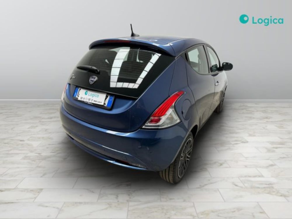 Lancia Ypsilon usata a Biella (9)