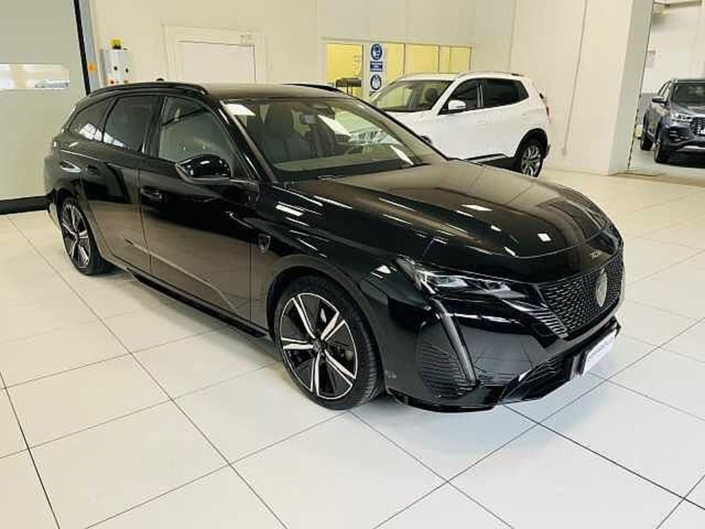 Peugeot 308 SW usata a Milano (2)