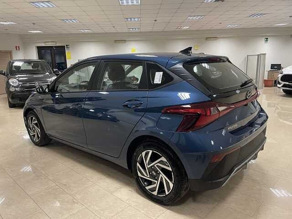 Hyundai i20 nuova a Napoli (2)