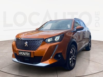 Peugeot 2008 PureTech 130 S&amp;S Allure Navi Pack del 2020 usata a Torino