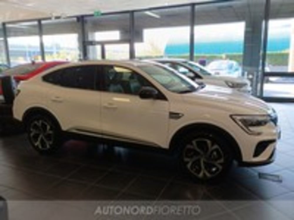 Renault Arkana nuova a Pordenone (5)