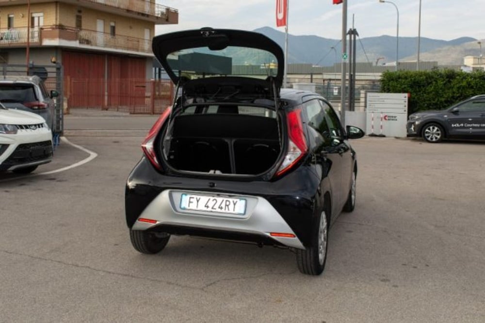 Toyota Aygo usata a Latina (7)