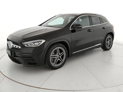 Mercedes-Benz GLA SUV 200 d Automatic Premium del 2023 usata a Teverola