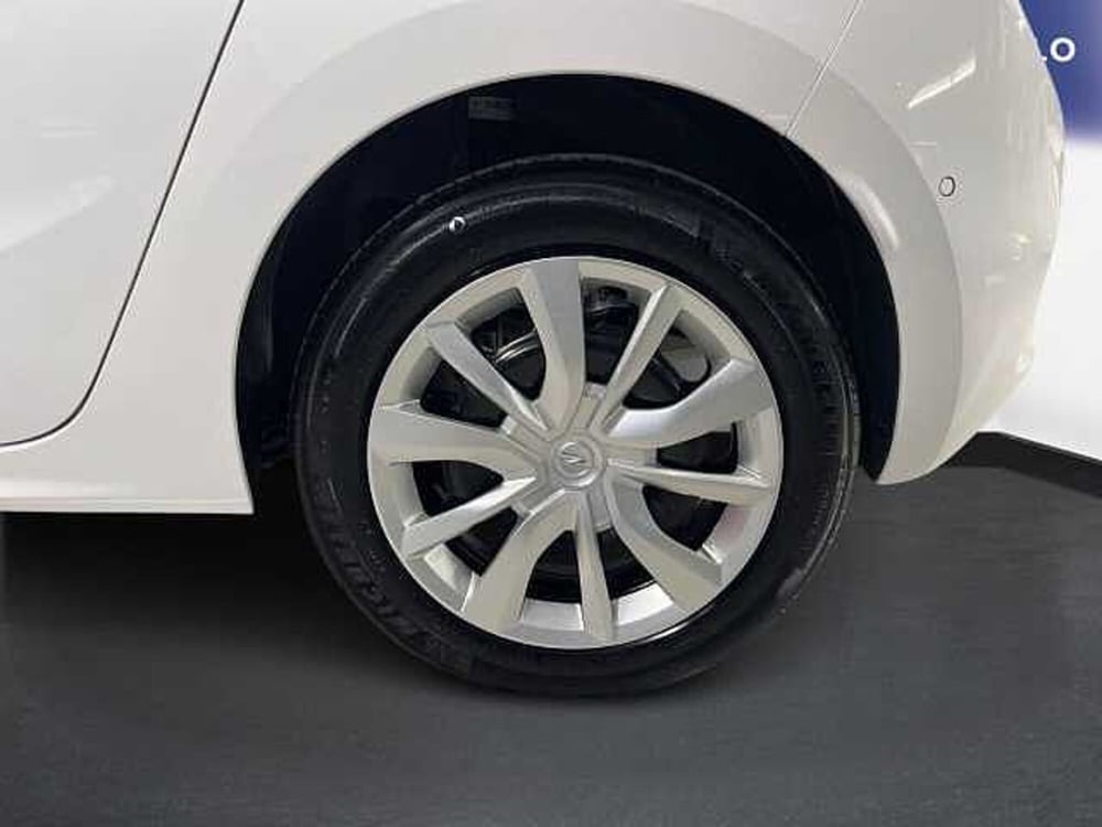 Opel Corsa nuova a Salerno (6)