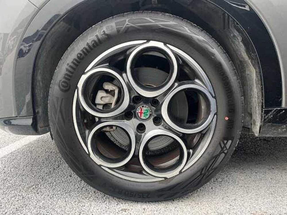 Alfa Romeo Tonale usata a Ravenna (7)