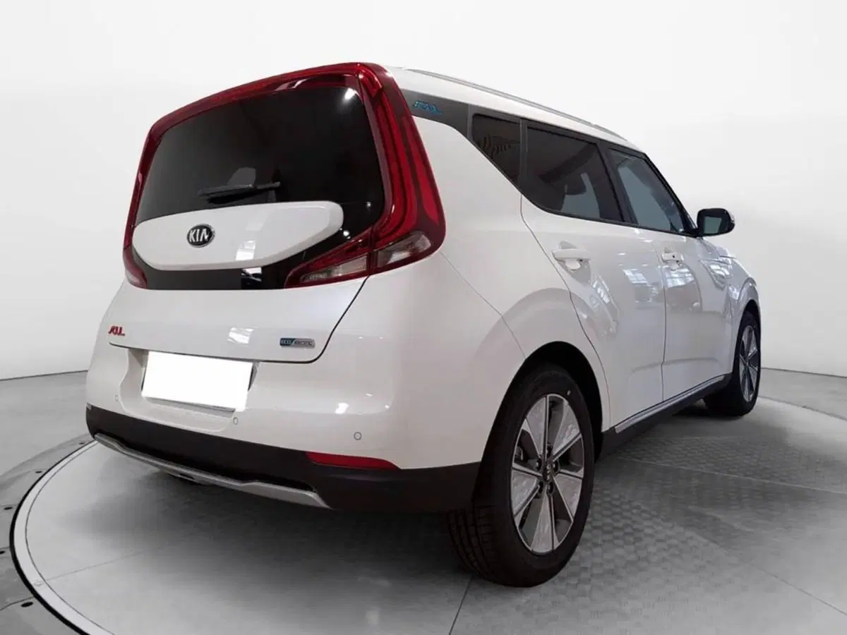 Kia e-Soul nuova a Torino (3)