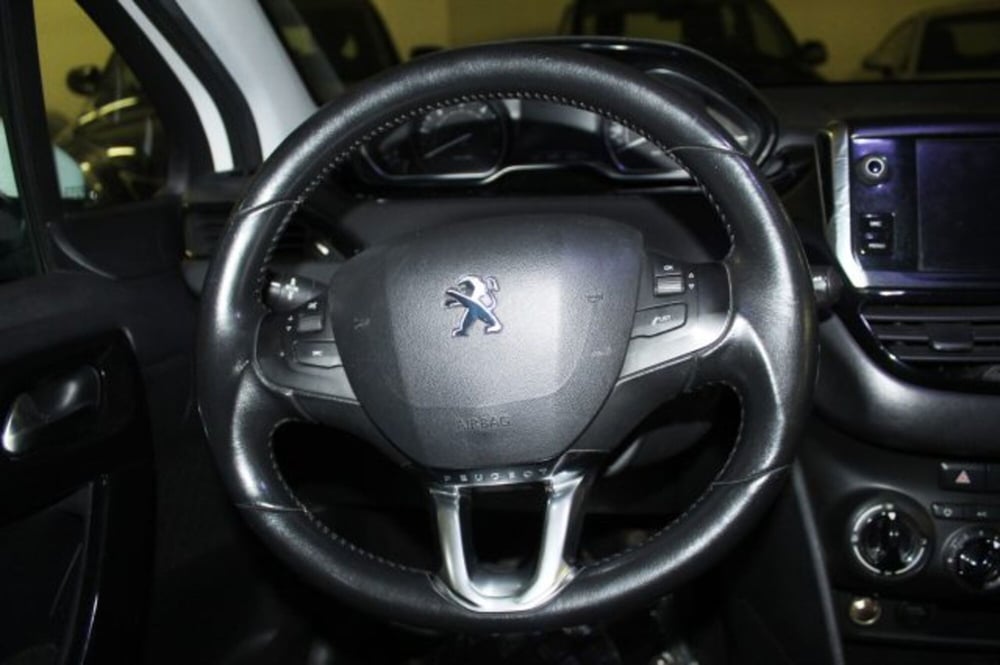 Peugeot 208 usata a Terni (12)