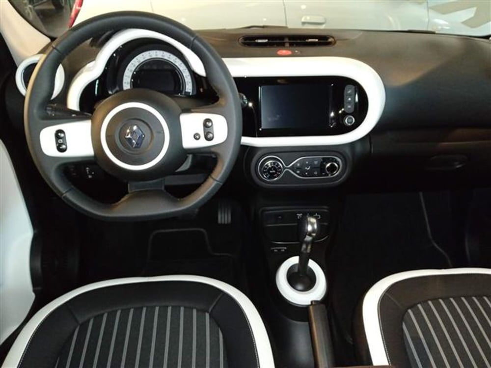 Renault Twingo nuova a Firenze (9)