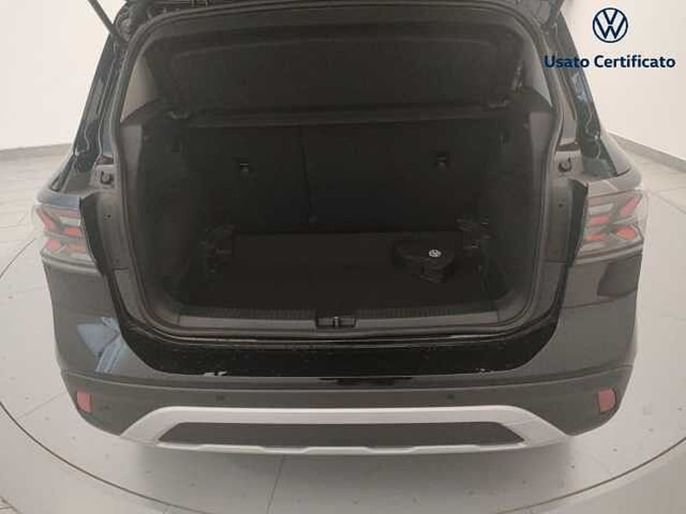 Volkswagen T-Cross nuova a Varese (9)