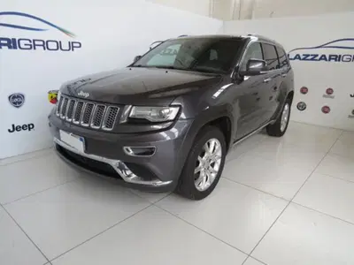 Jeep Grand Cherokee 3.0 V6 CRD 250 CV Multijet II Summit del 2016 usata a Lodi