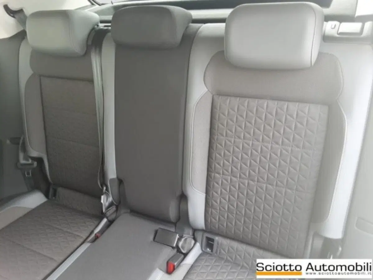 Volkswagen T-Cross usata a Messina (13)