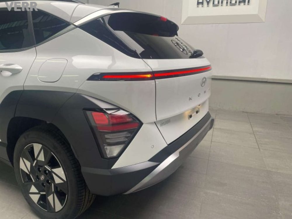 Hyundai Kona nuova a Milano (8)