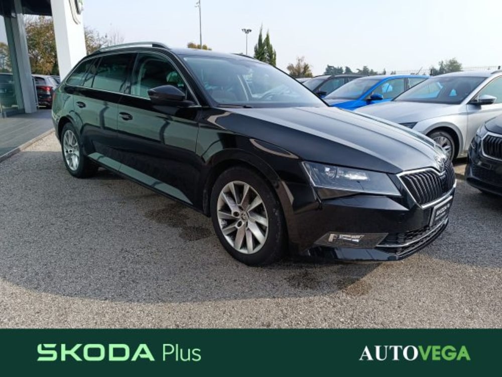 Skoda Superb Station Wagon usata a Vicenza