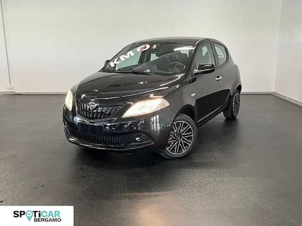 Lancia Ypsilon nuova a Bergamo