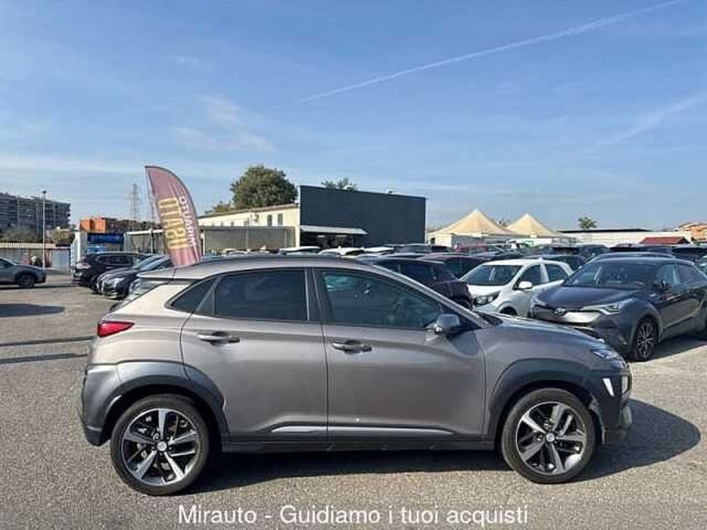 Hyundai Kona usata a Roma (8)