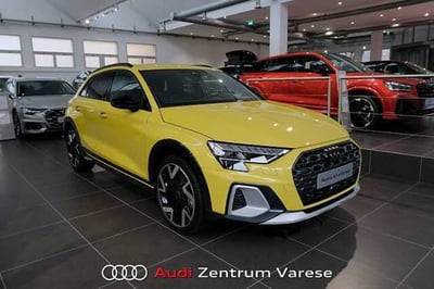 Audi A1 allstreet allstreet 35 TFSI Identity Contrast del 2024 usata a Varese