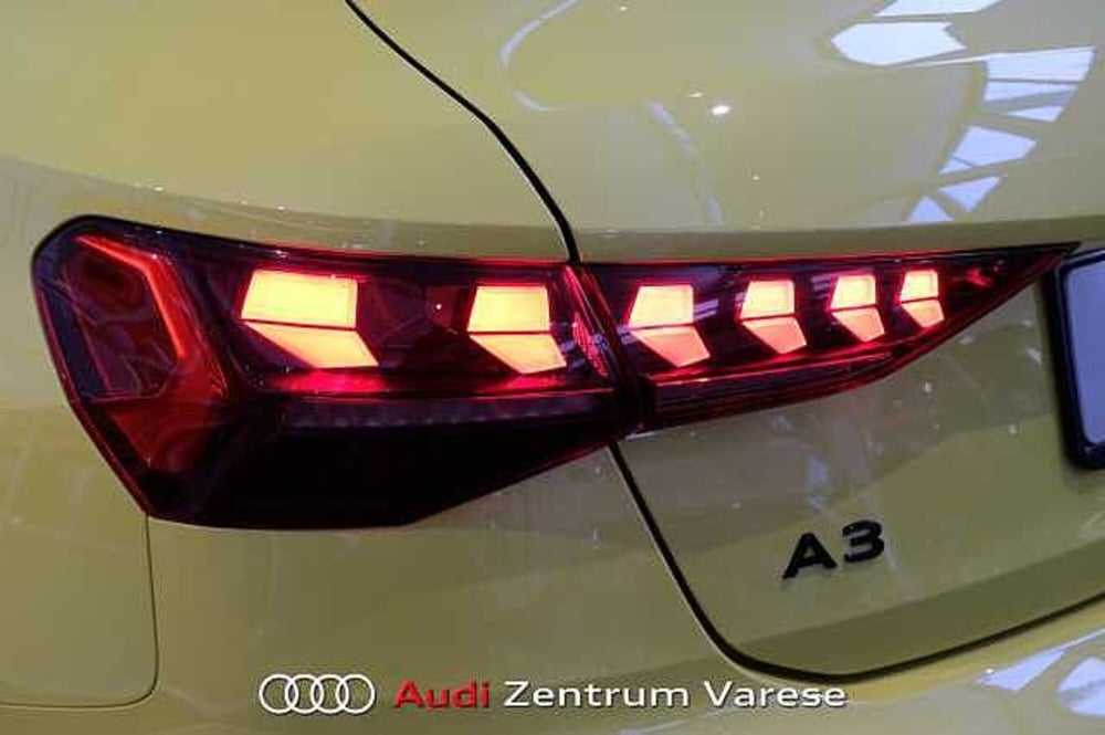 Audi A1 allstreet usata a Varese (5)